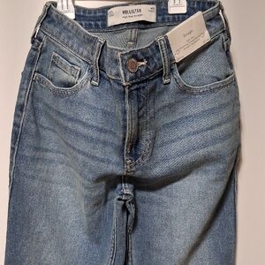 Hollister Women's Medium Light Blue Straight Jeans